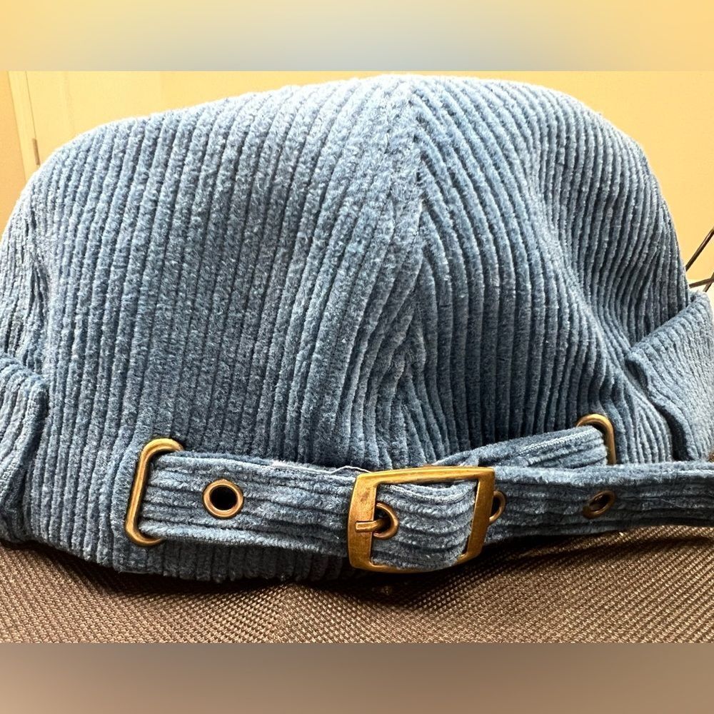 Men’s Ribbed Brimless Beanie - Navy Blue - Picture 3 of 6